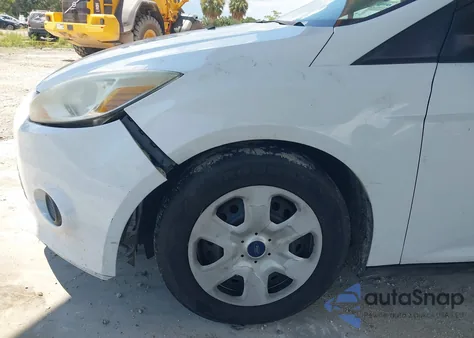 2013 Ford Focus S z USA, uszkodzony, nr VIN 1FADP3E26DL187442